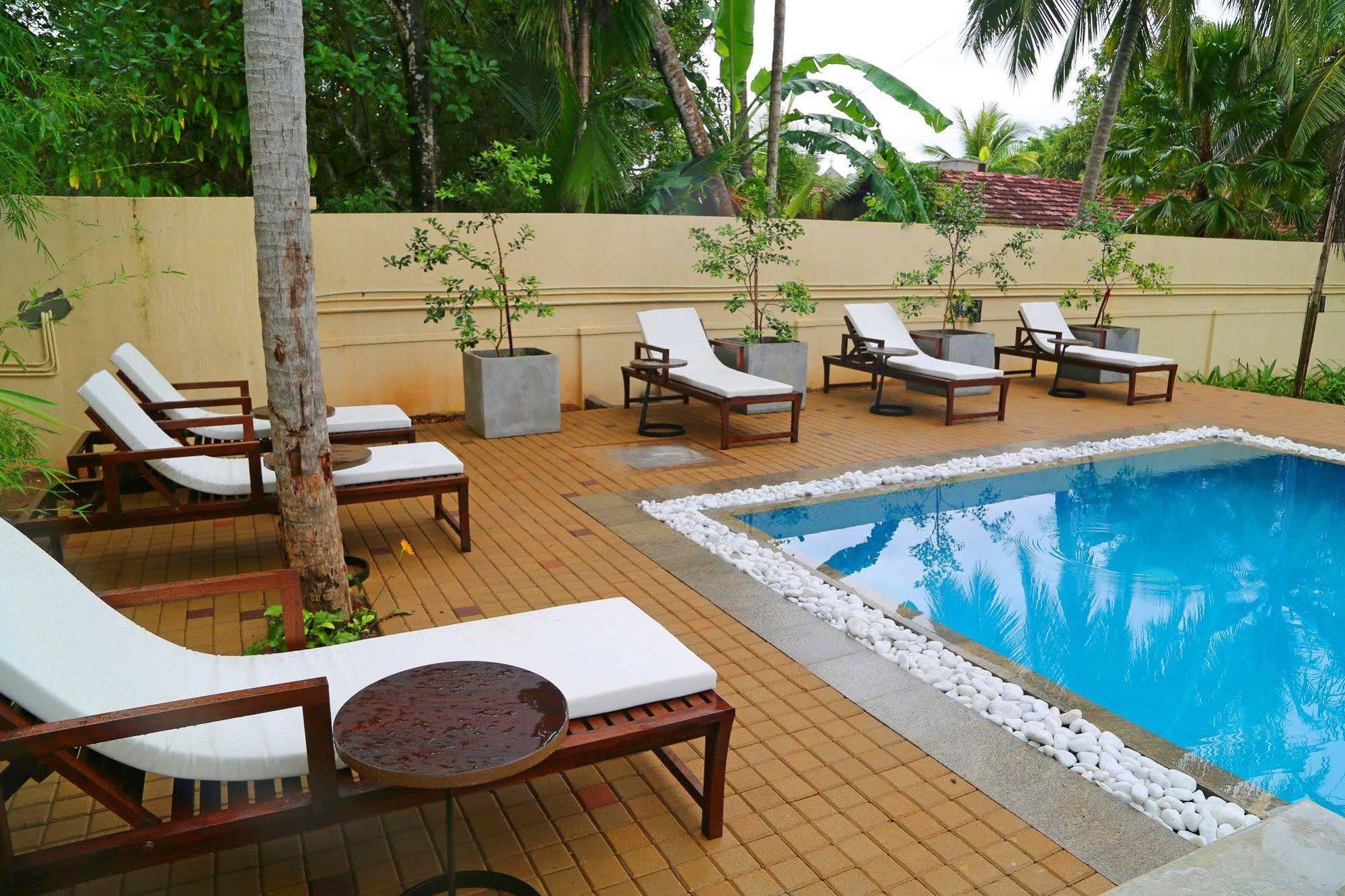 Hotel Tranquil Negombo Boutique Extérieur photo